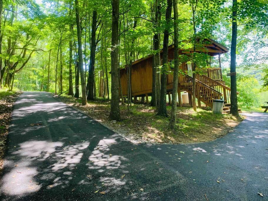 Foxtail Orchards - The Fox Den Villa Tazewell Exterior photo